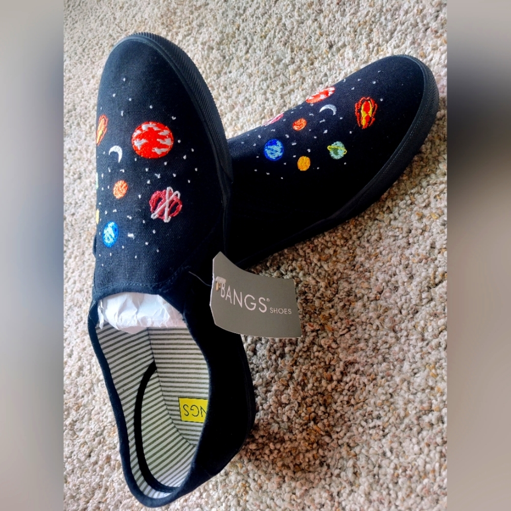 Bangs Universe Slip ons M10/W11.5